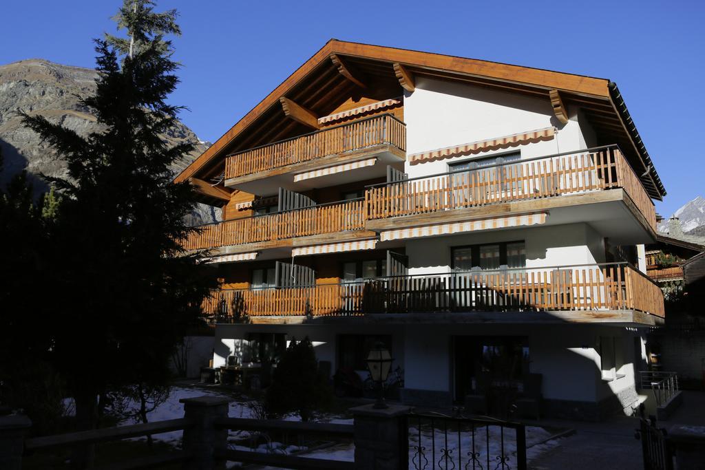 Haus Andorra Apartment Zermatt Exterior foto