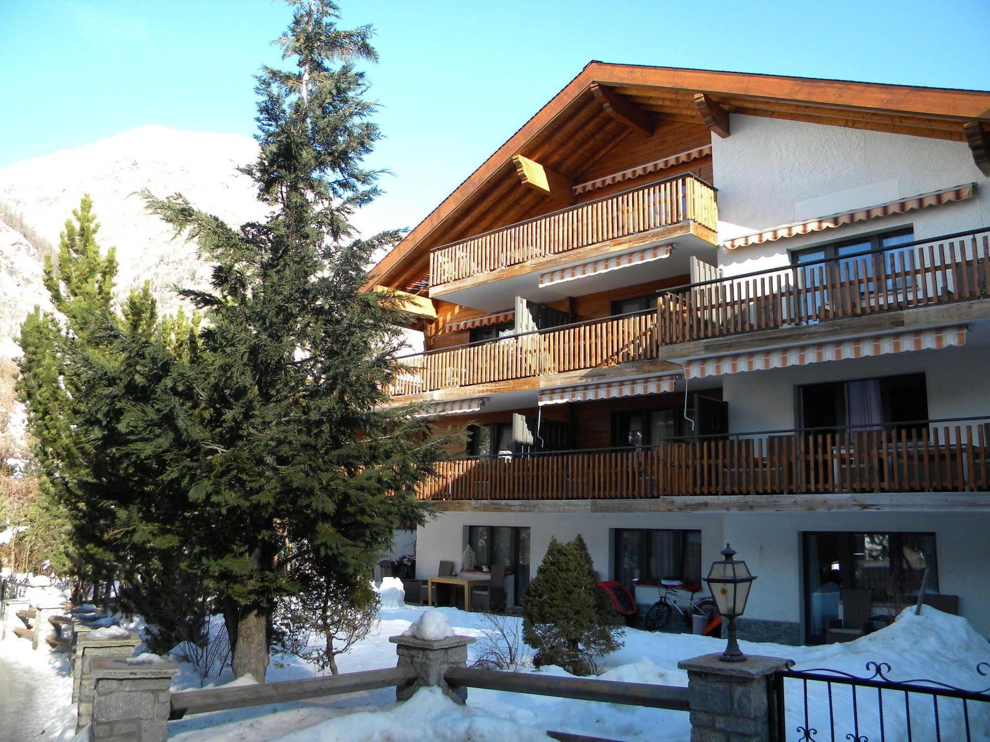 Haus Andorra Apartment Zermatt Exterior foto